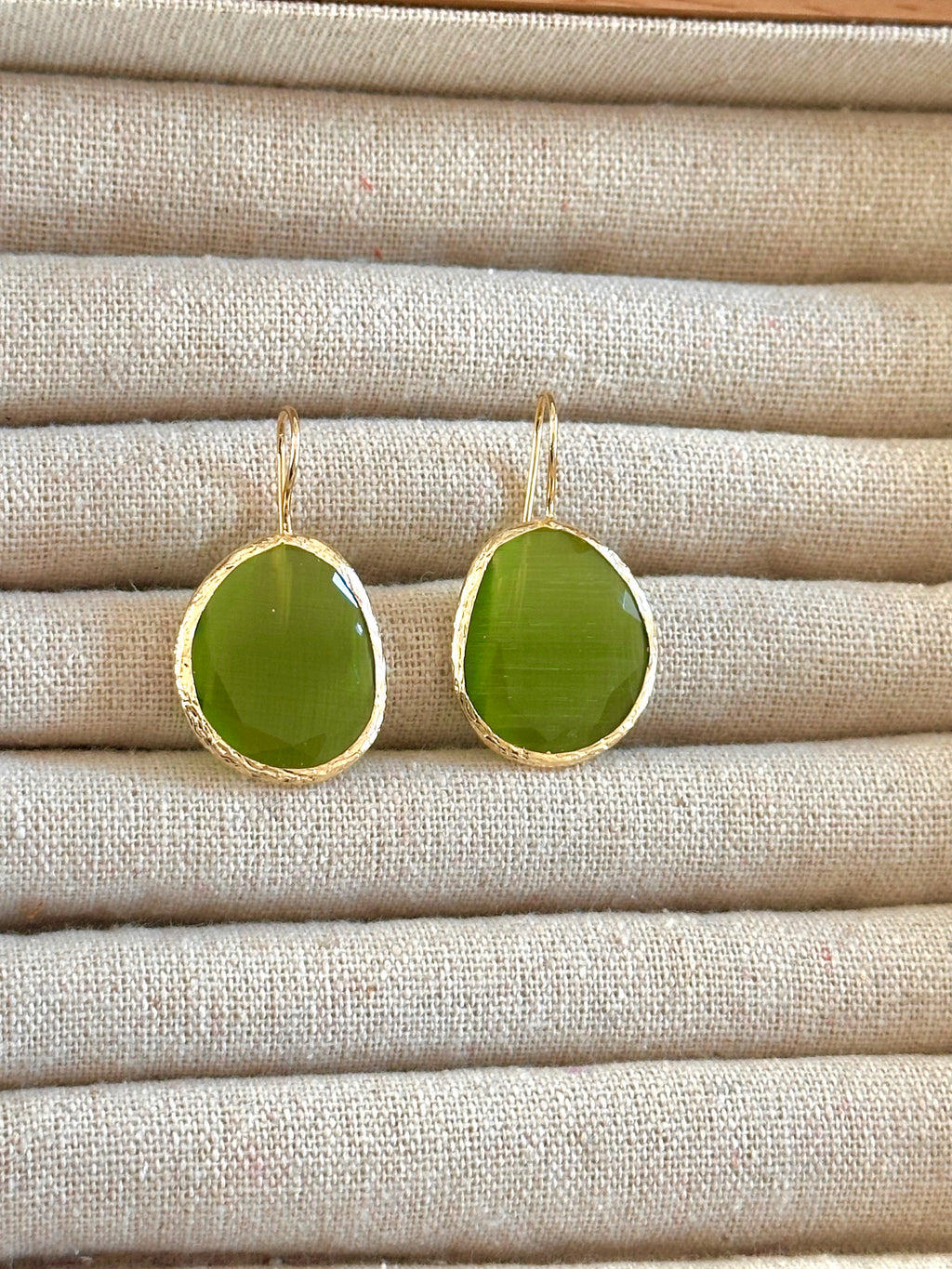 Pendientes Óvalo Verde Oliva