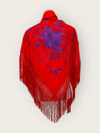 Mantoncillo Rojo bordado morado