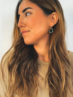 Pendiente gota cristal negro