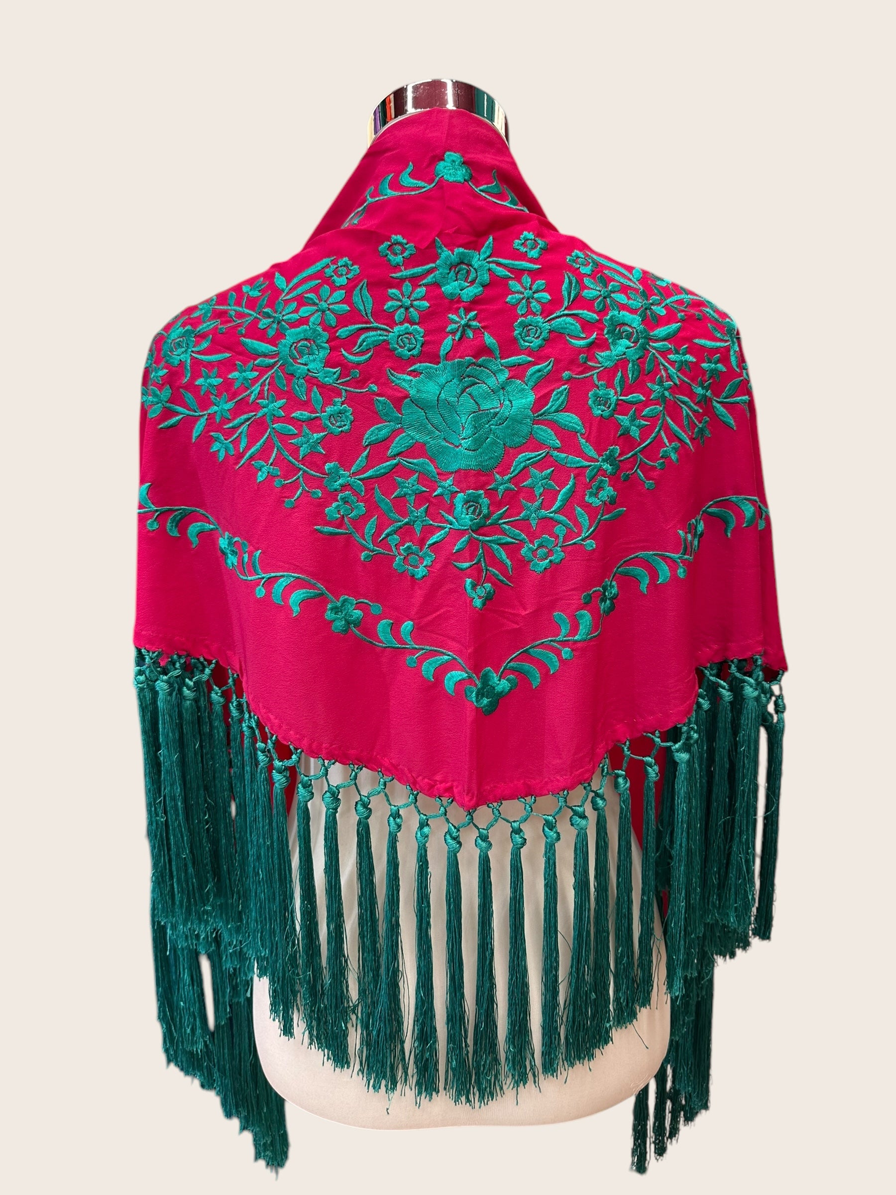 Mantoncillo Gitanilla Fucsia con turquesa