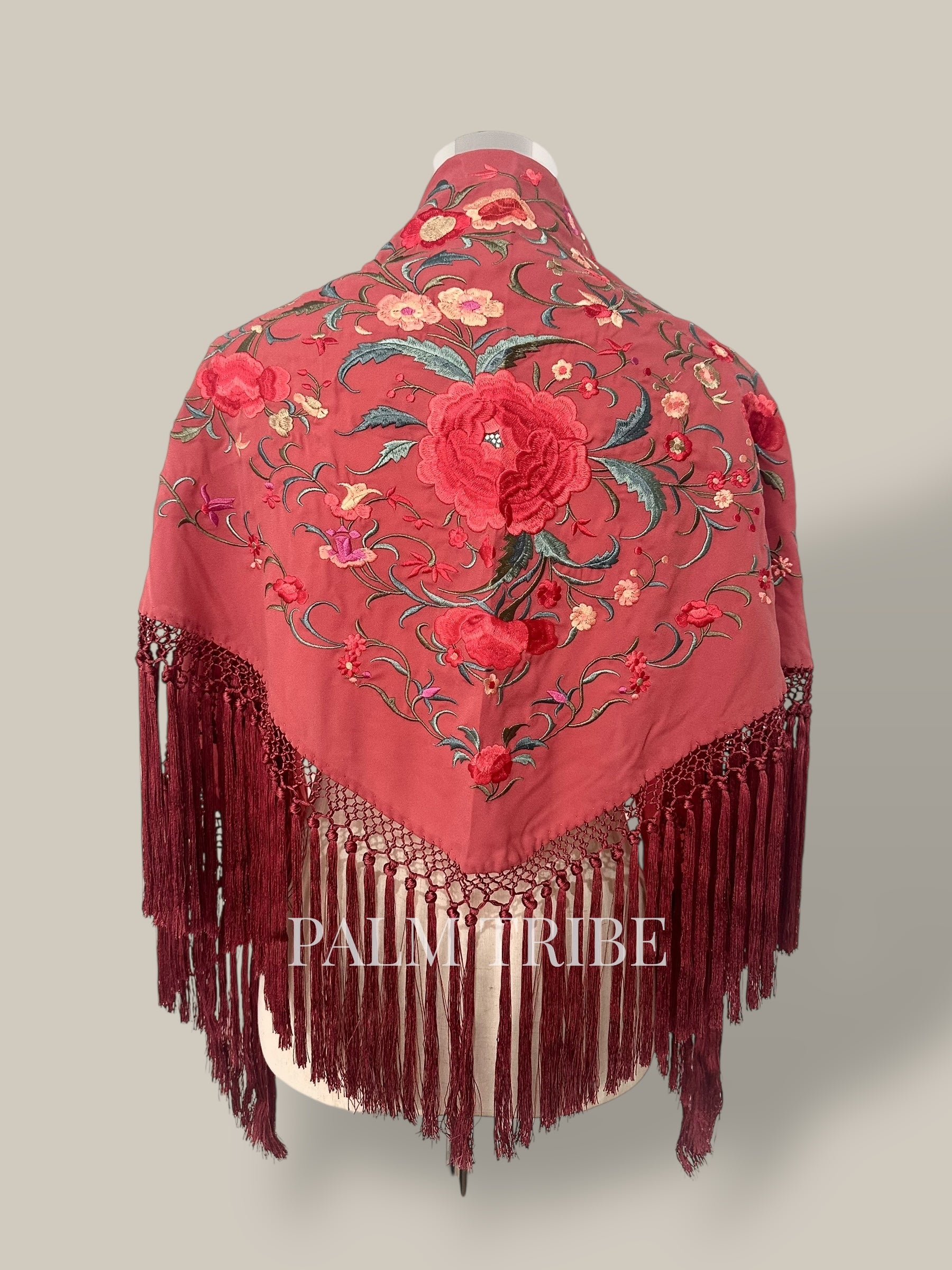 Mantoncillo Jaleo Rosa empolvado con rojo