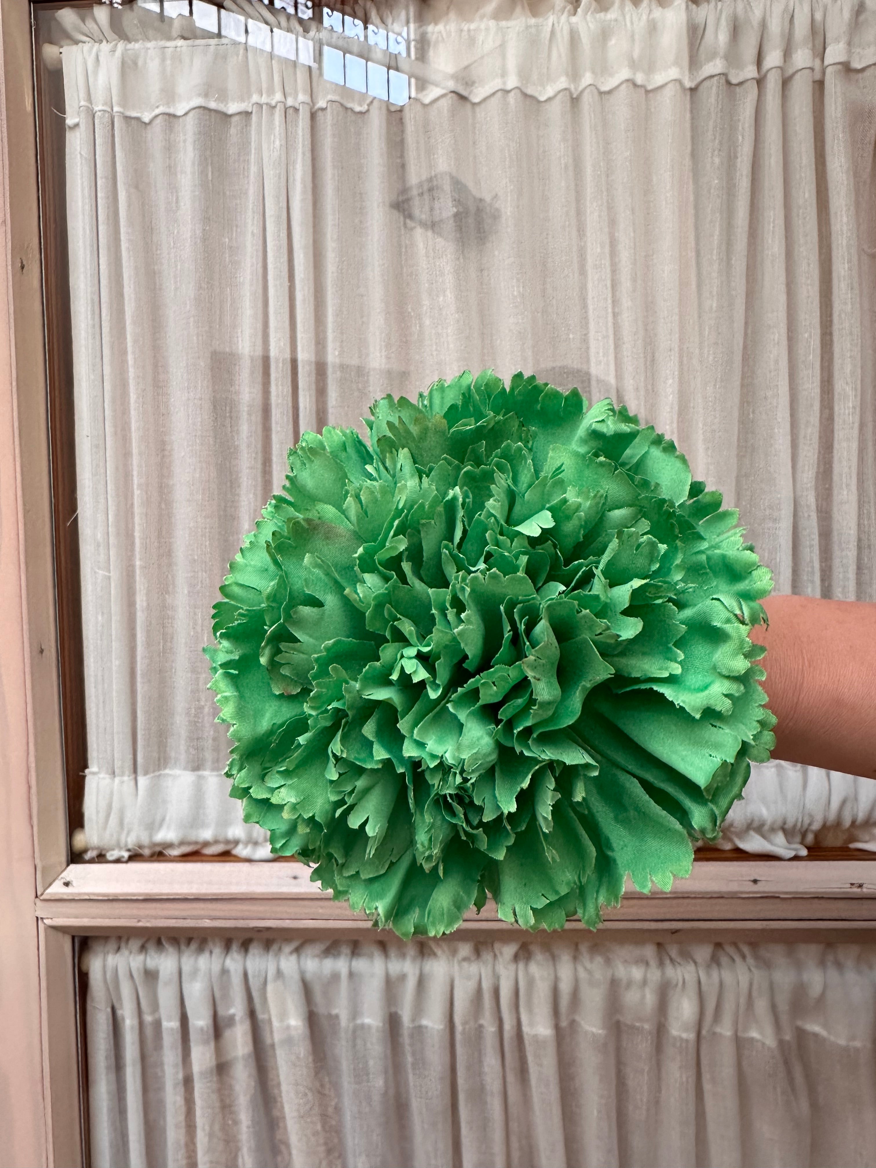 Clavel mediano verde claro