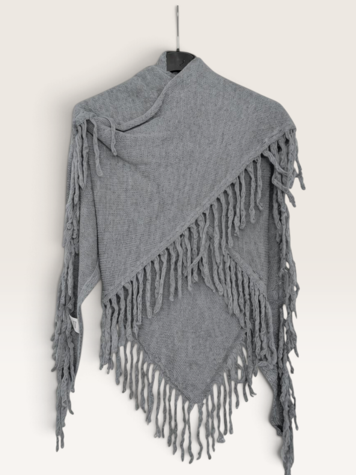 Capa pico gris