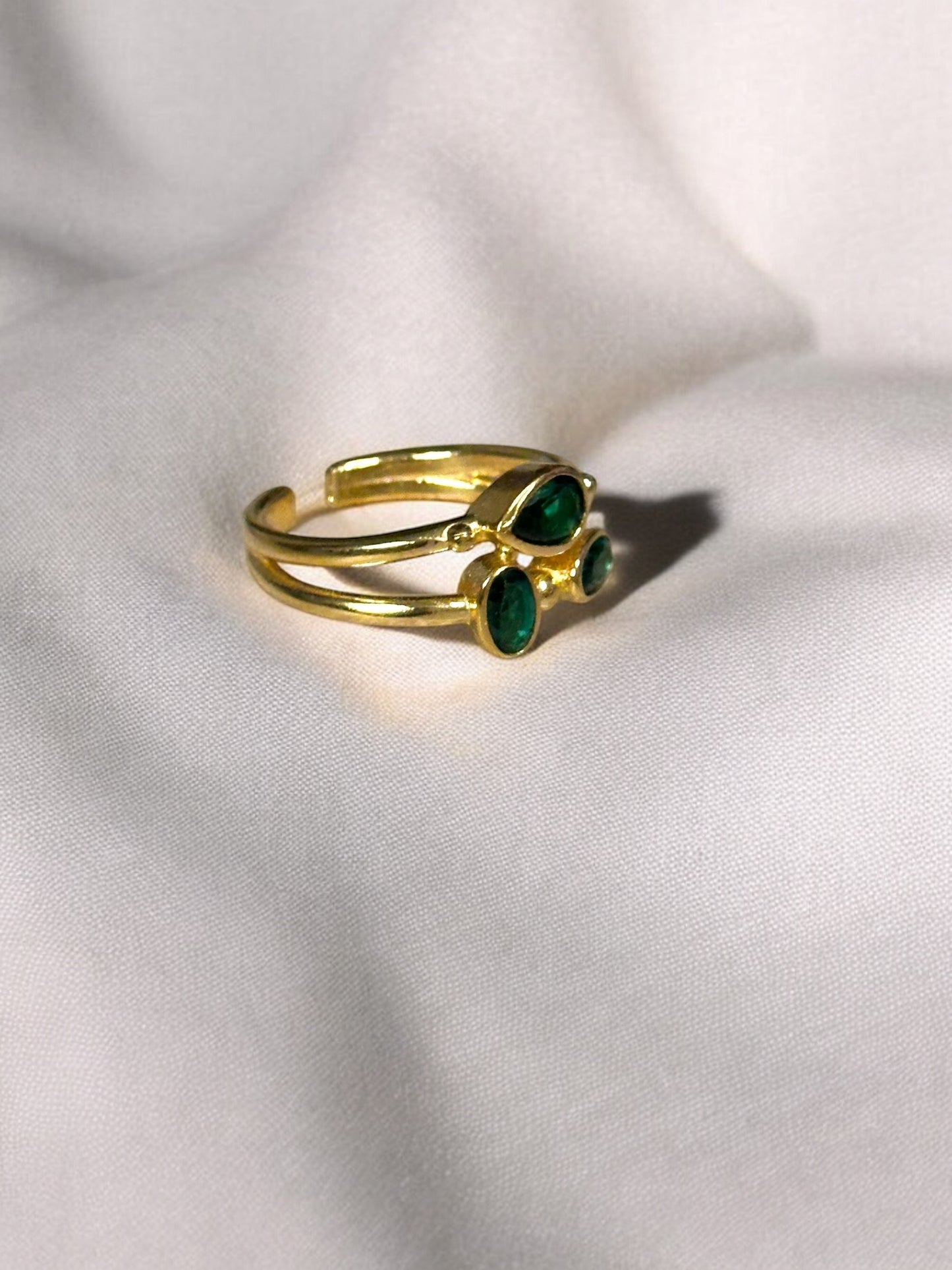 Anillo trío cristal circonita verde