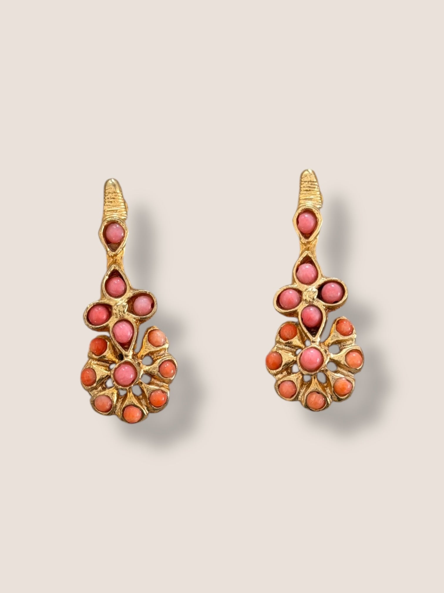 Pendientes Córdoba coral