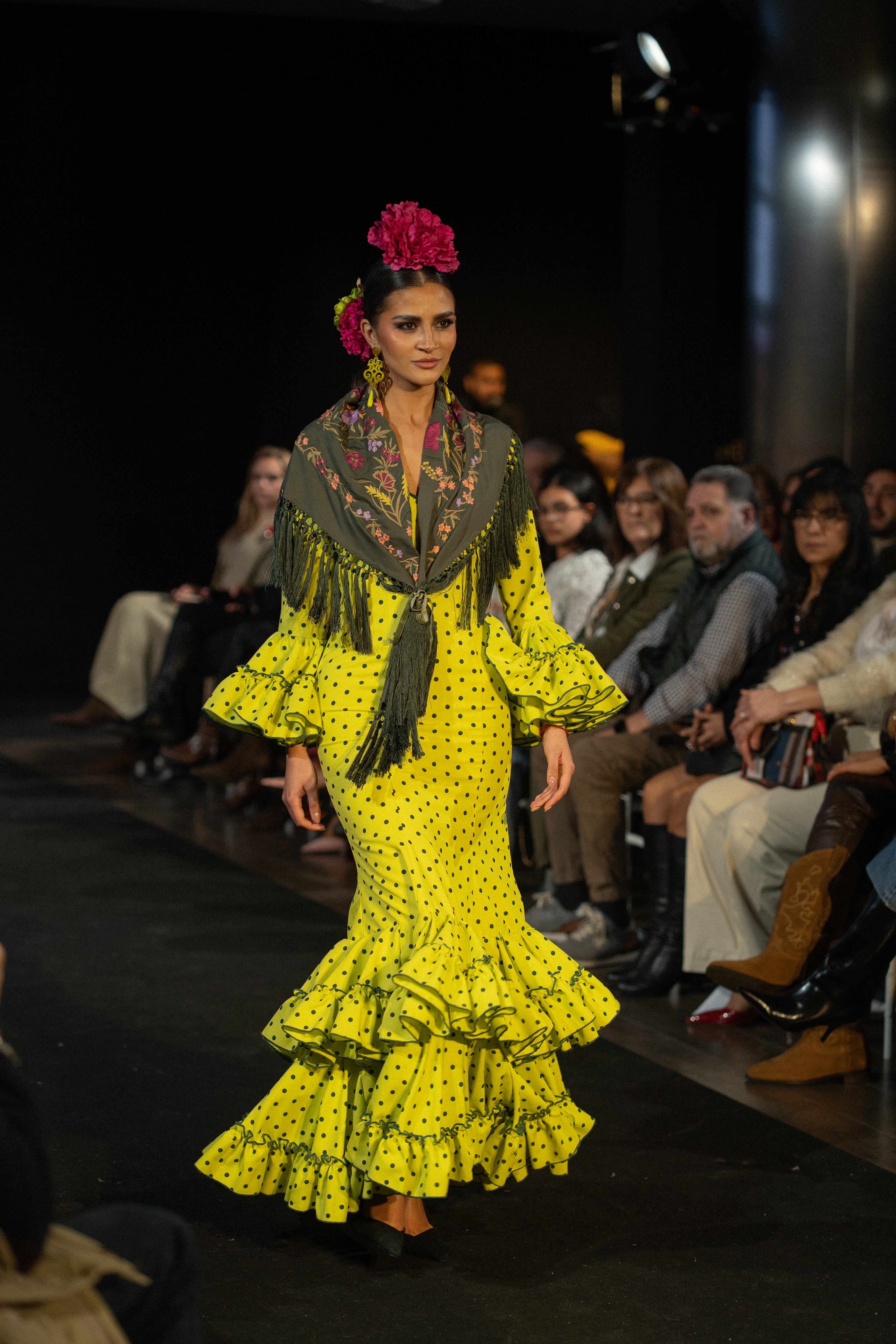 Traje de flamenca - Modelo Rocío Lima Lunar Oscuro