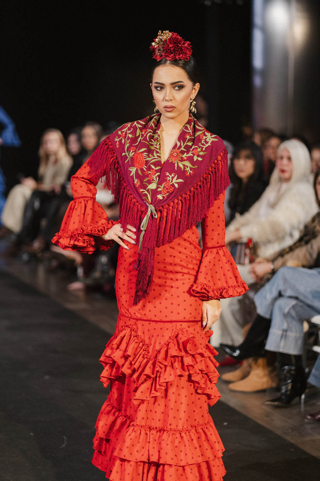 Traje de Flamenca - Modelo Triana rojo lunar burdeos