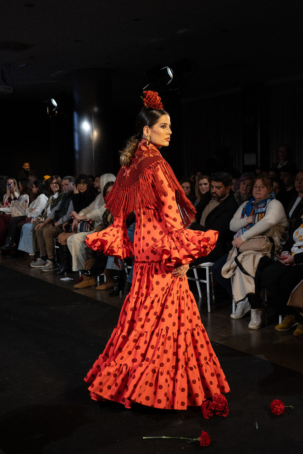 Traje de Flamenca - Modelo Mayo Coral con Marron/Teja