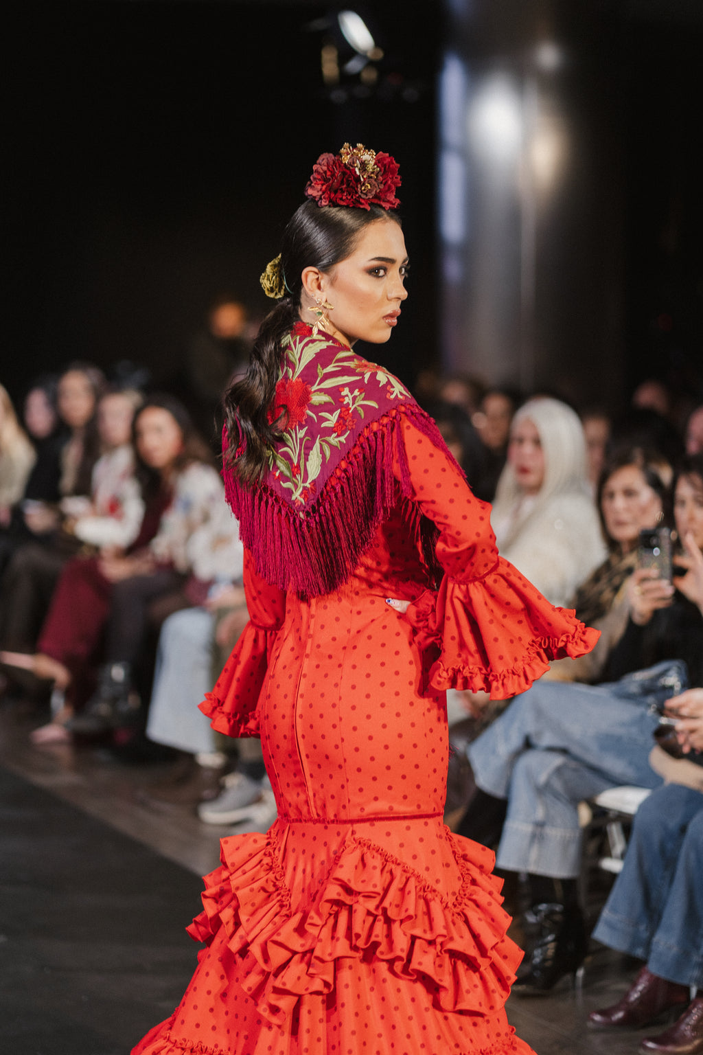 Traje de Flamenca - Modelo Triana rojo lunar burdeos