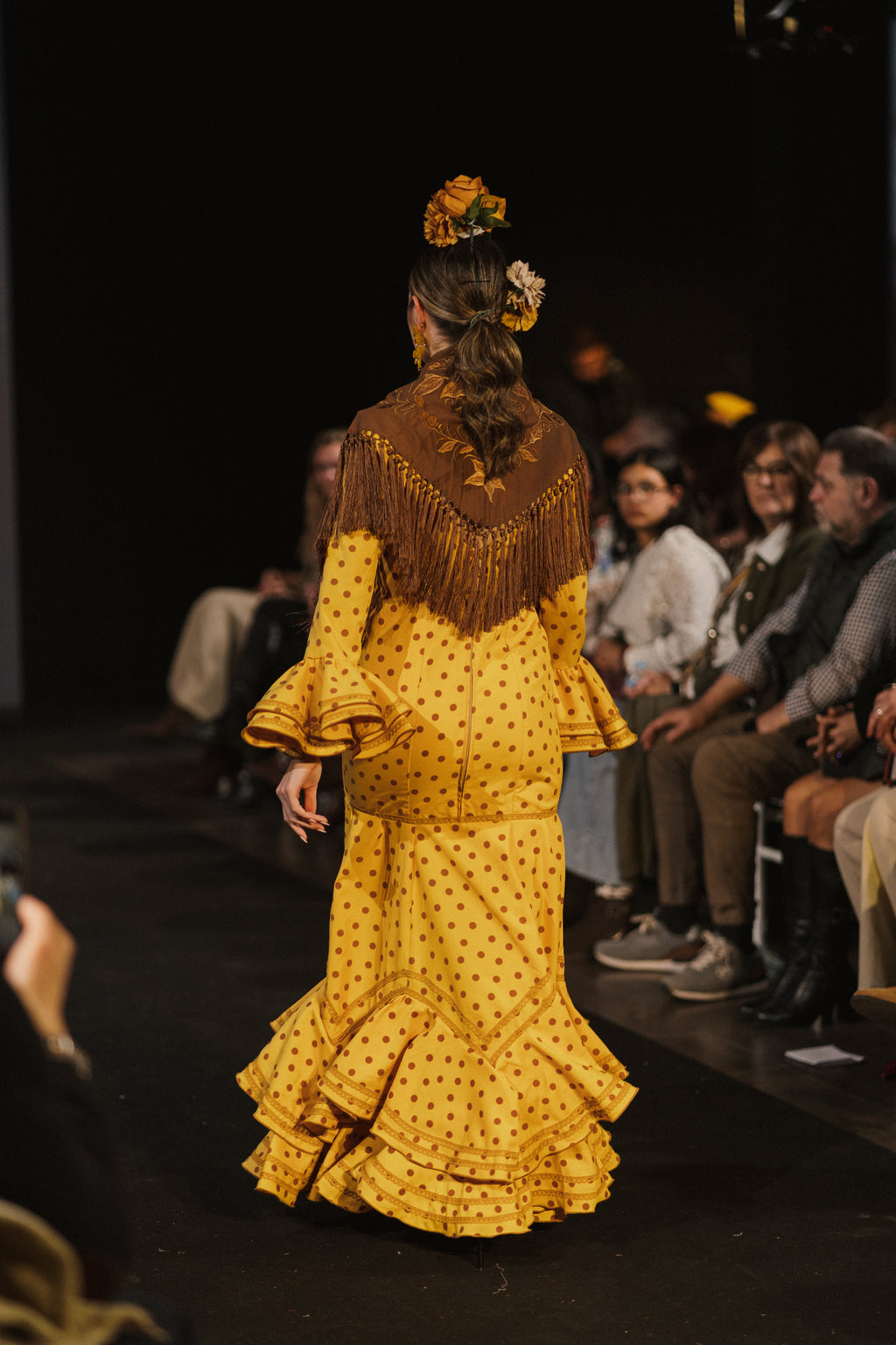 Traje de Flamenca - Modelo María Albero lunar marrón