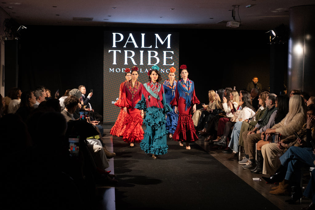Traje de flamenca - Modelo Lirio Turquesa