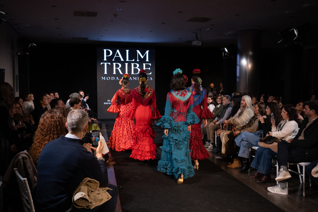 Traje de flamenca - Modelo Lirio Turquesa