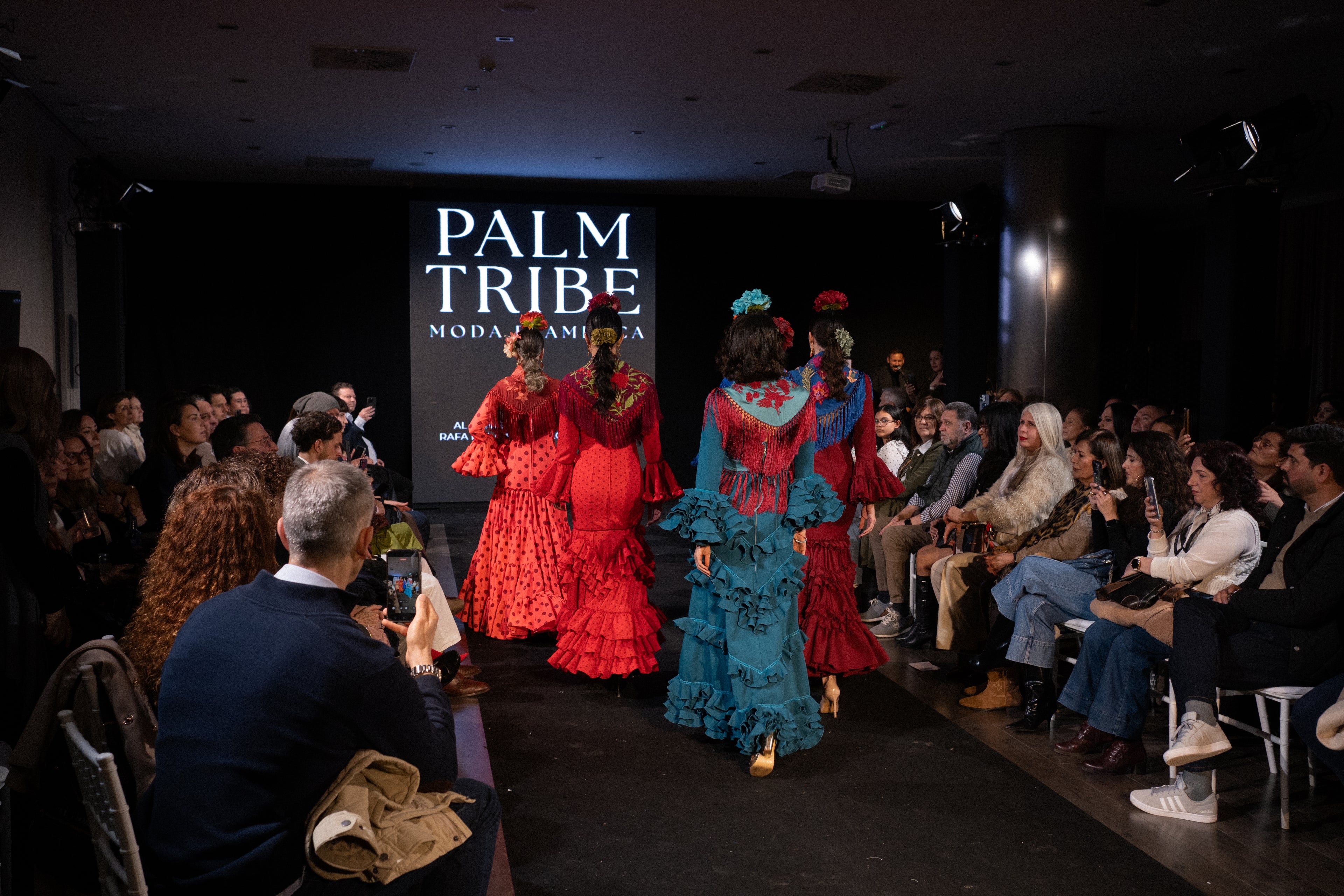 Traje de flamenca - Modelo Lirio Turquesa