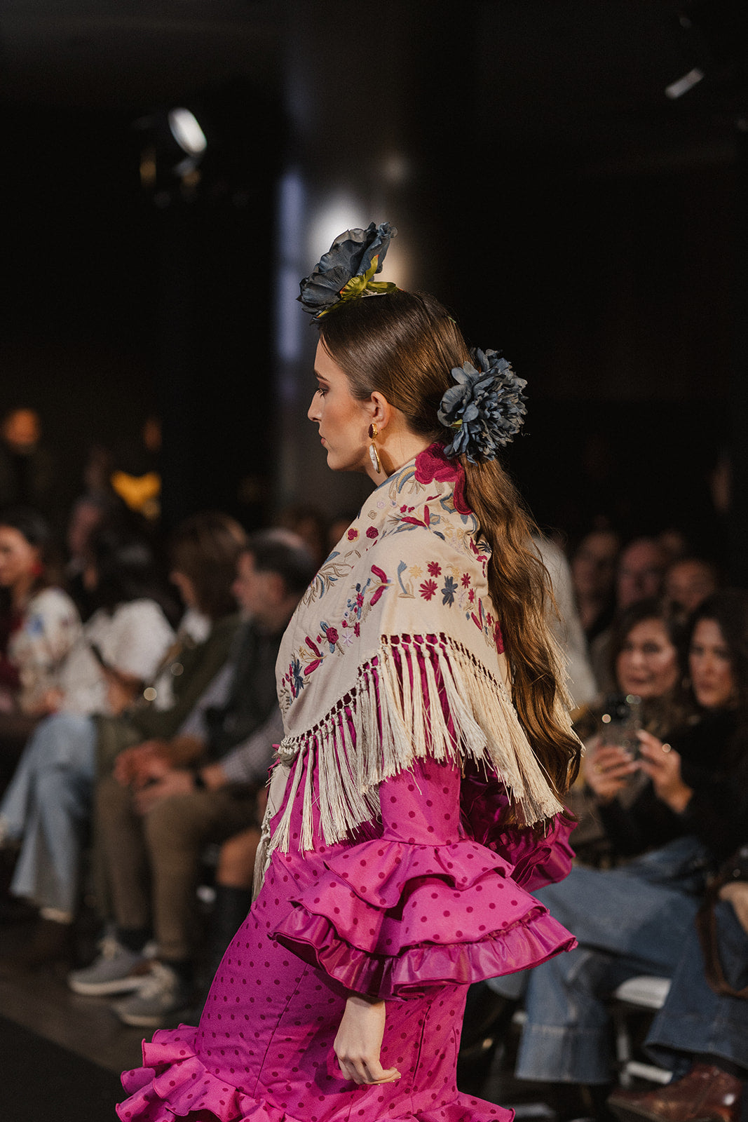 Traje de Flamenca - Modelo Macarena buganvilla Lunar Oscuro