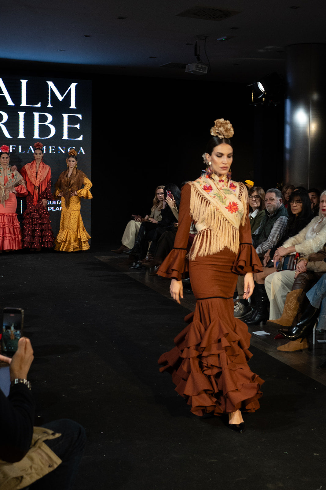 Traje de flamenca - Modelo Catalina Marron y Negro