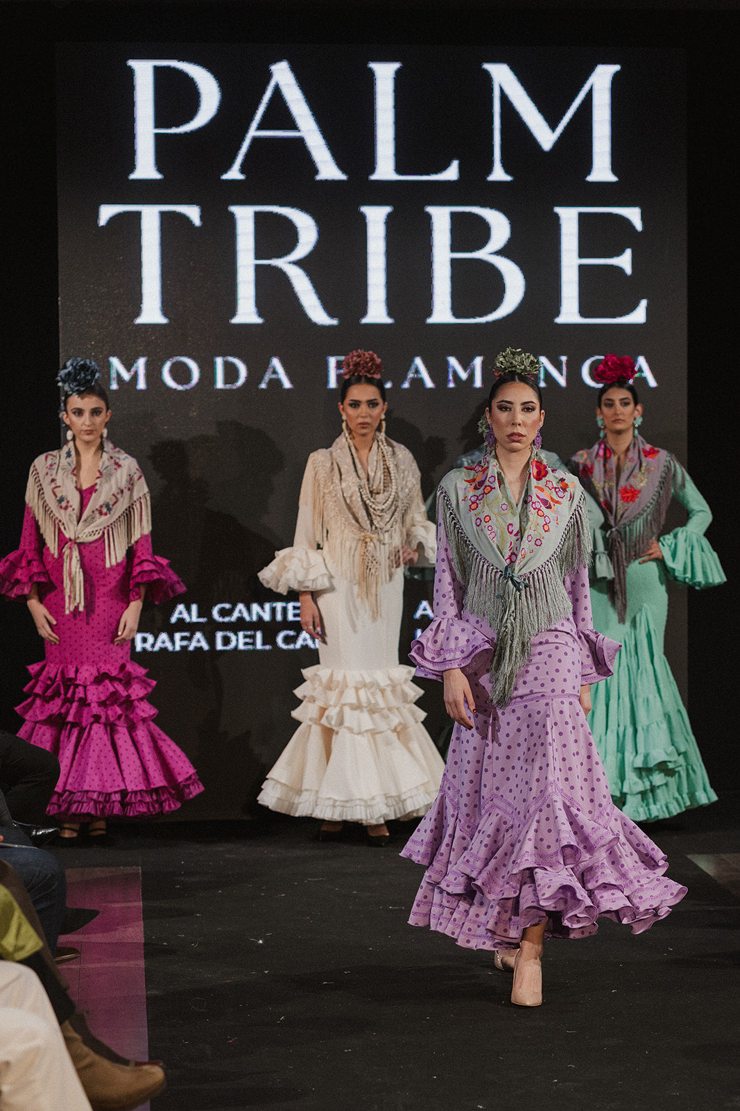 Traje de Flamenca - Modelo María Albero Lila lunar morado