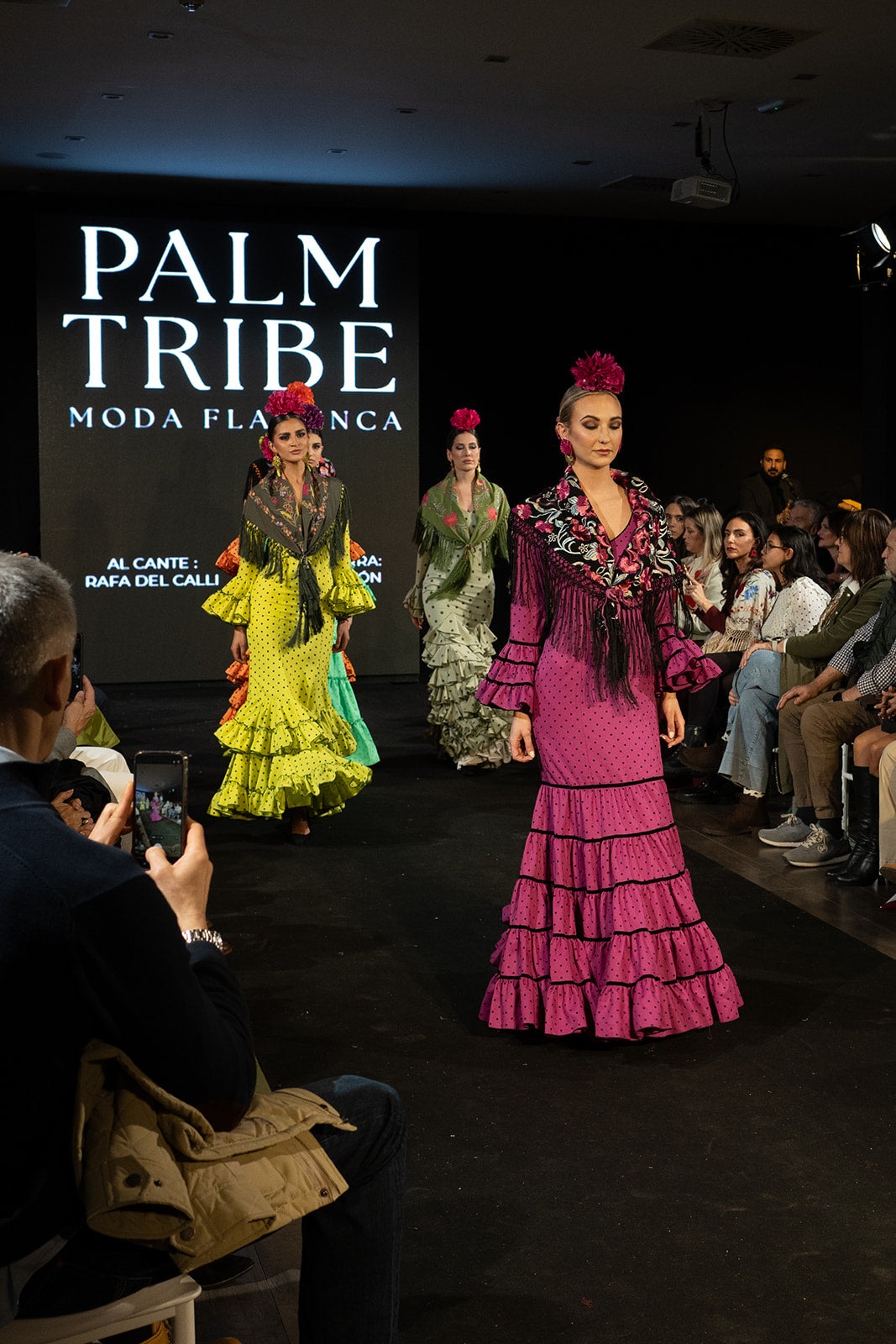 Traje de flamenca - Modelo Jaleo Buganvilla y Negro