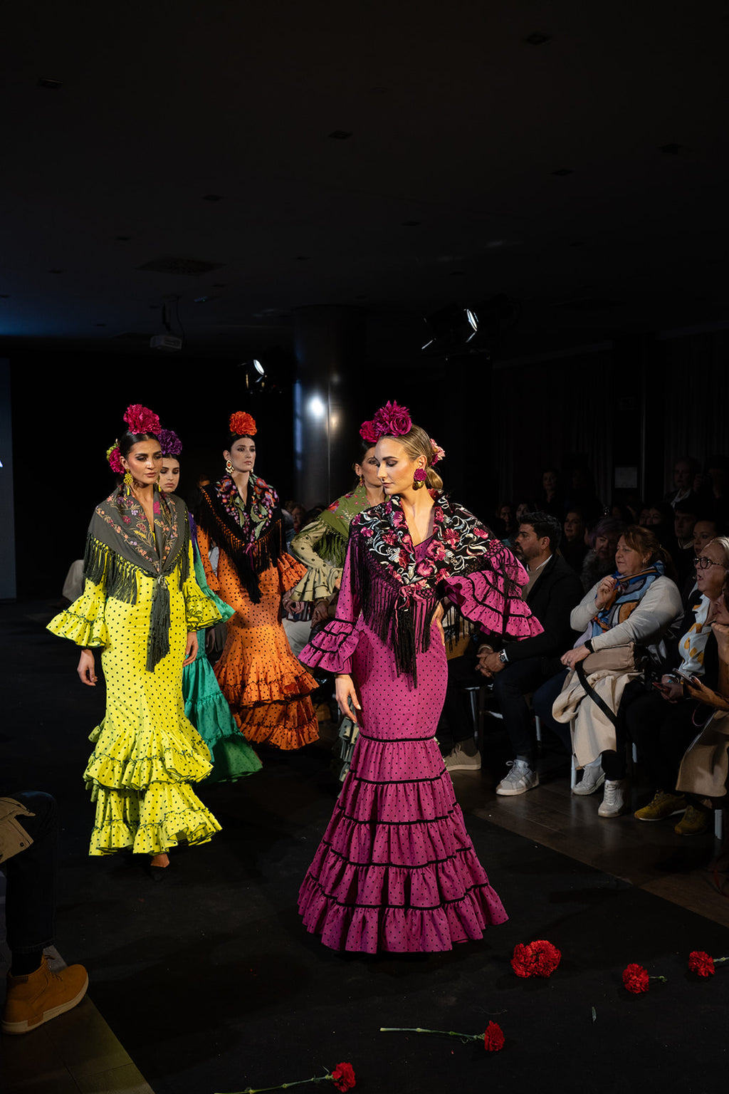 Traje de flamenca - Modelo Jaleo Buganvilla y Negro