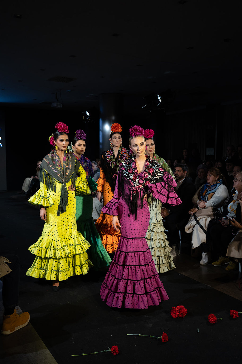 Traje de flamenca - Modelo Jaleo Buganvilla y Negro