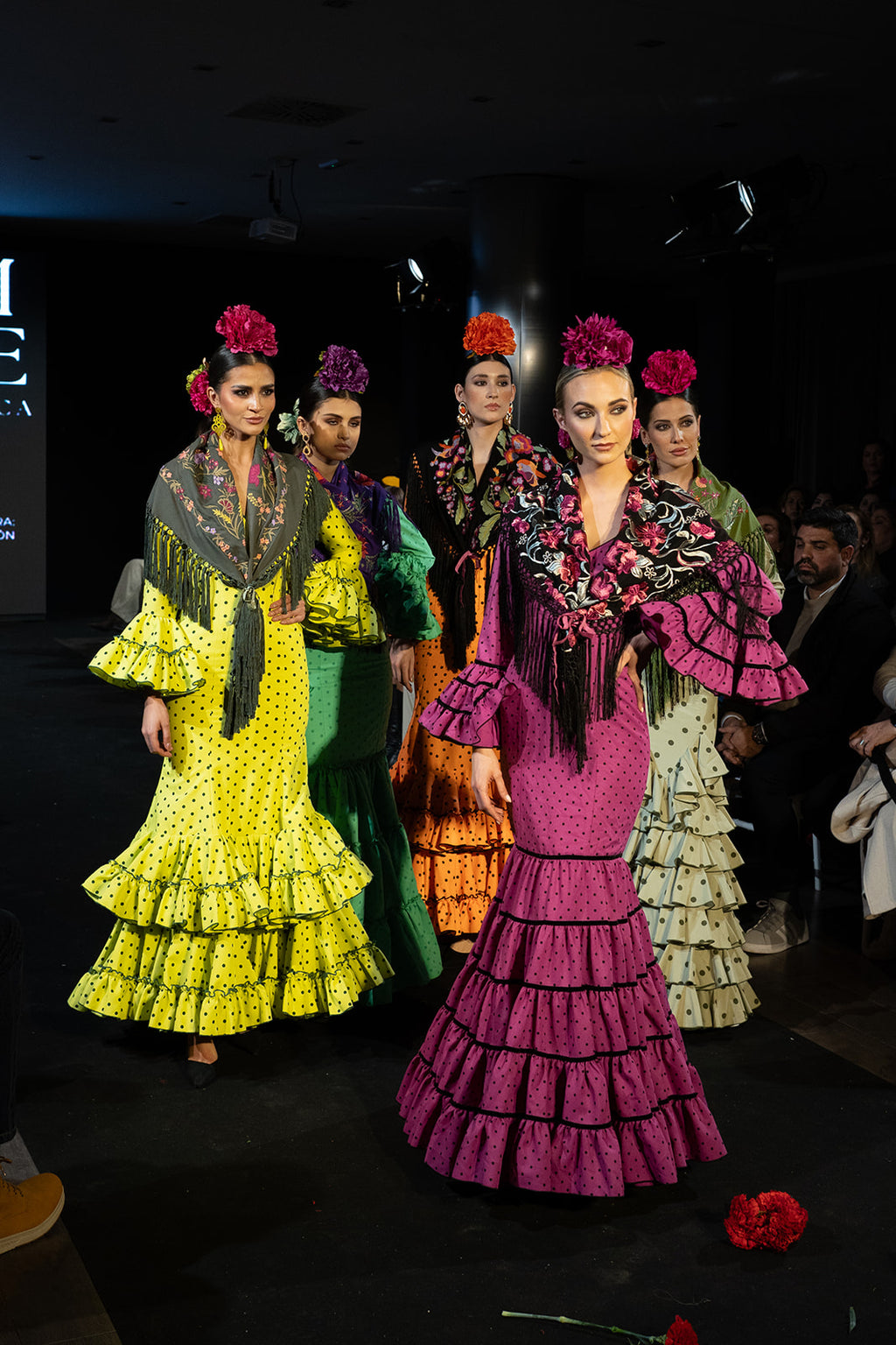 Traje de flamenca - Modelo Jaleo Buganvilla y Negro