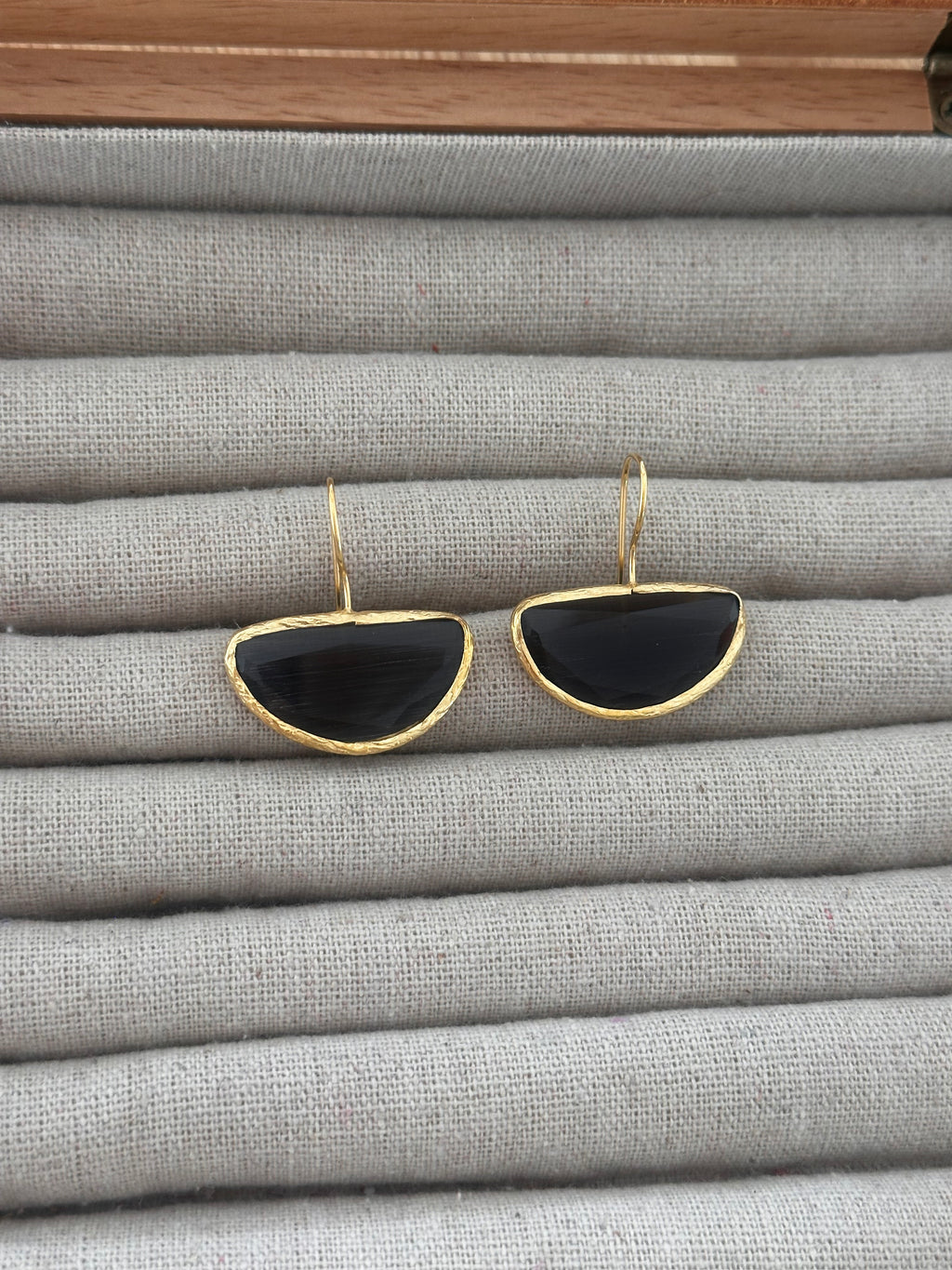 Pendientes Afrodita big negros