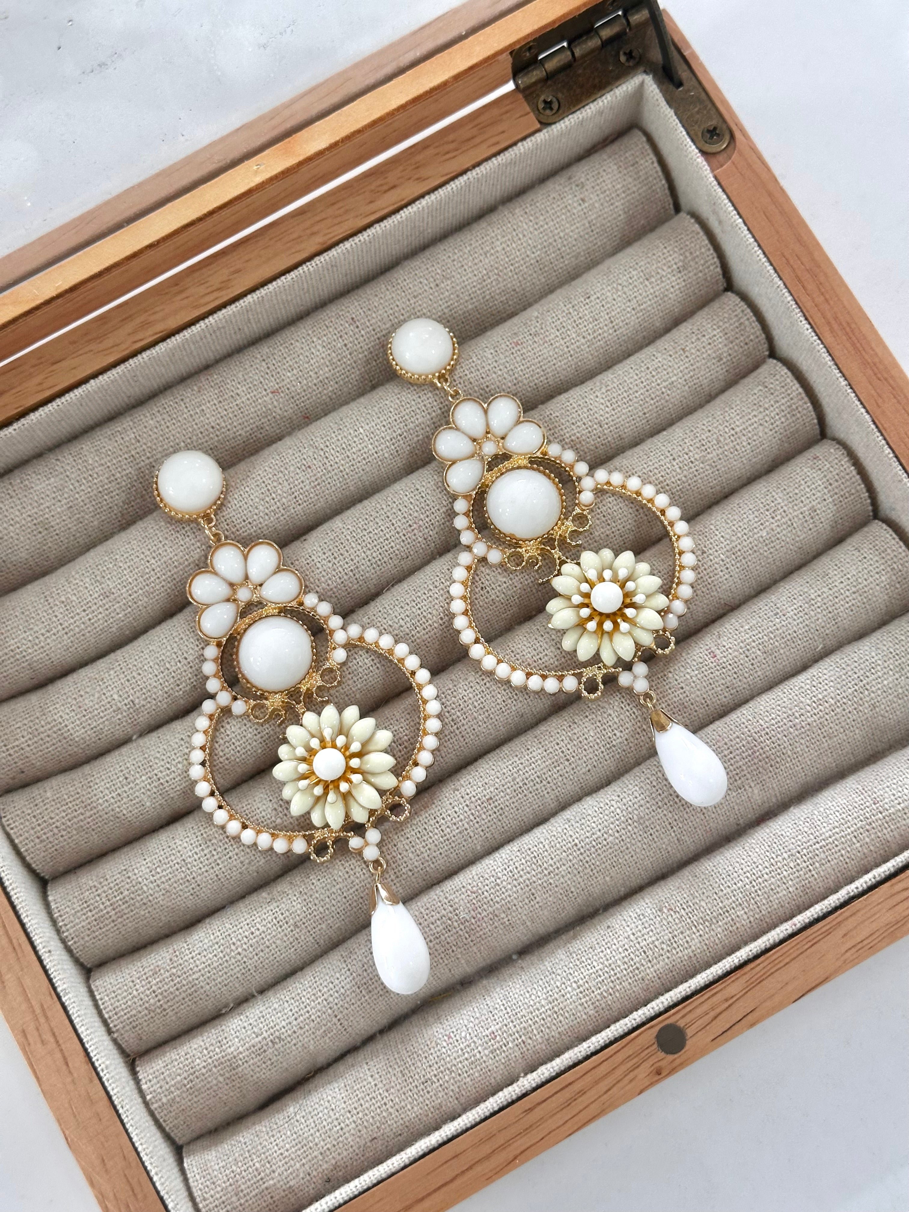 Pendientes Manuela Blanco Roto