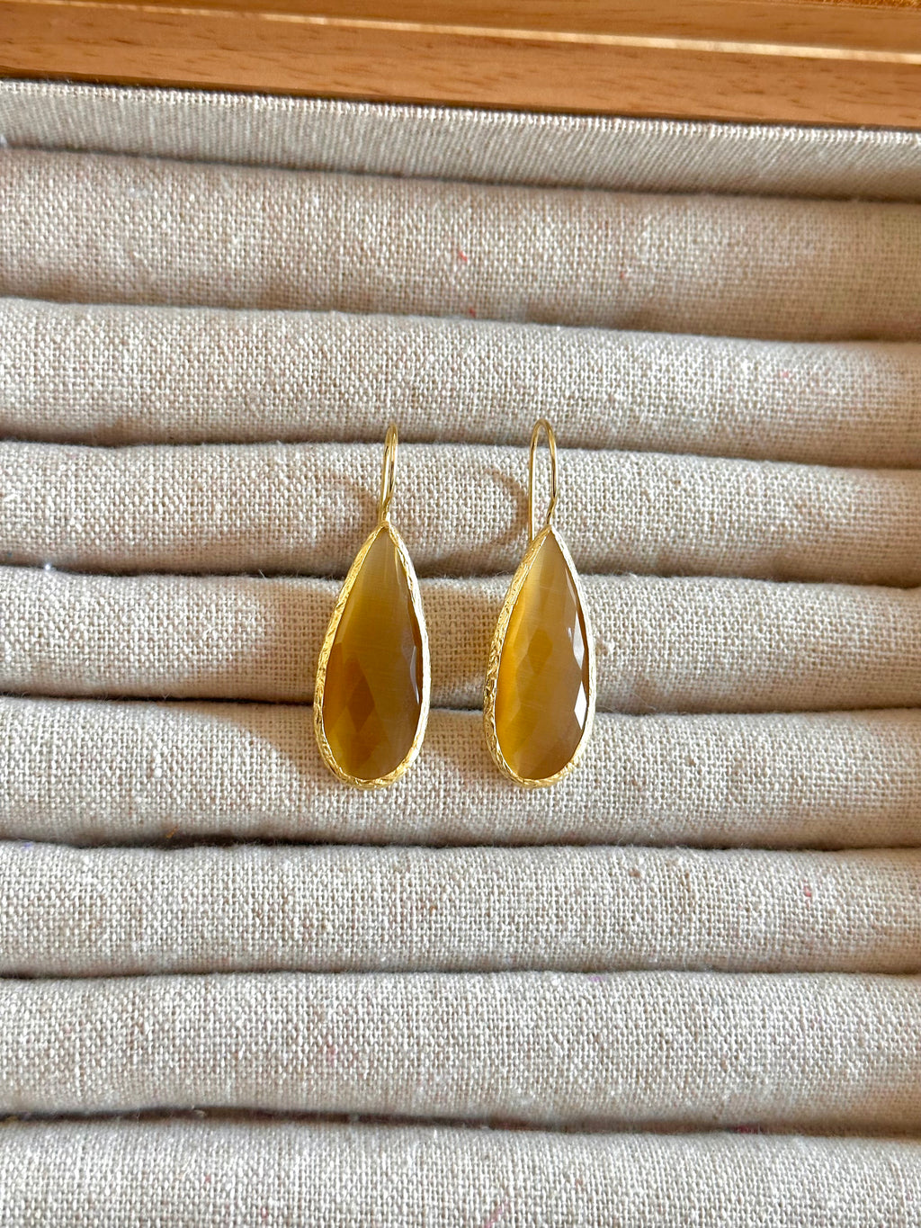 Pendientes lagrima big tierra