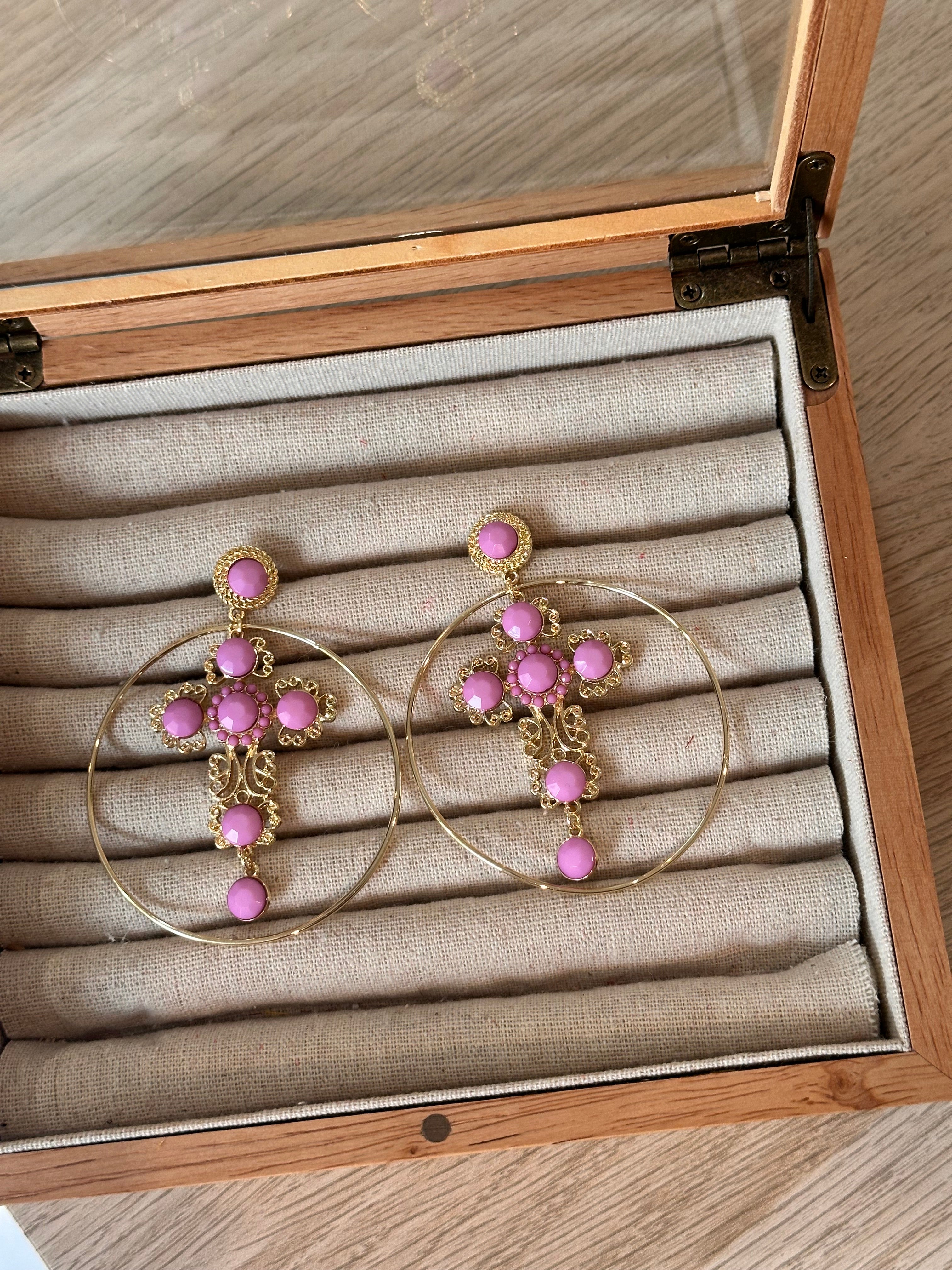 Pendientes cruz aro lila