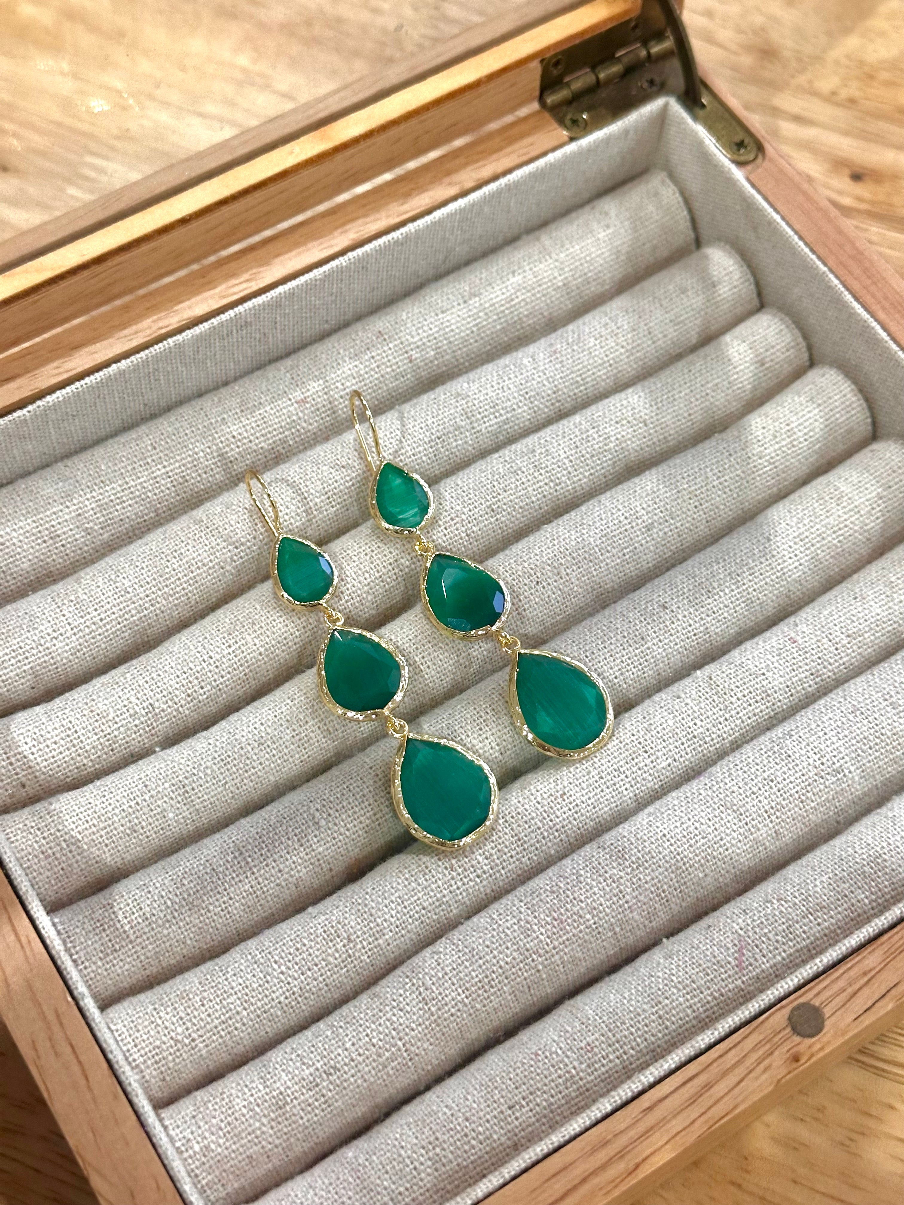 Pendientes lágrima triple Esmeralda