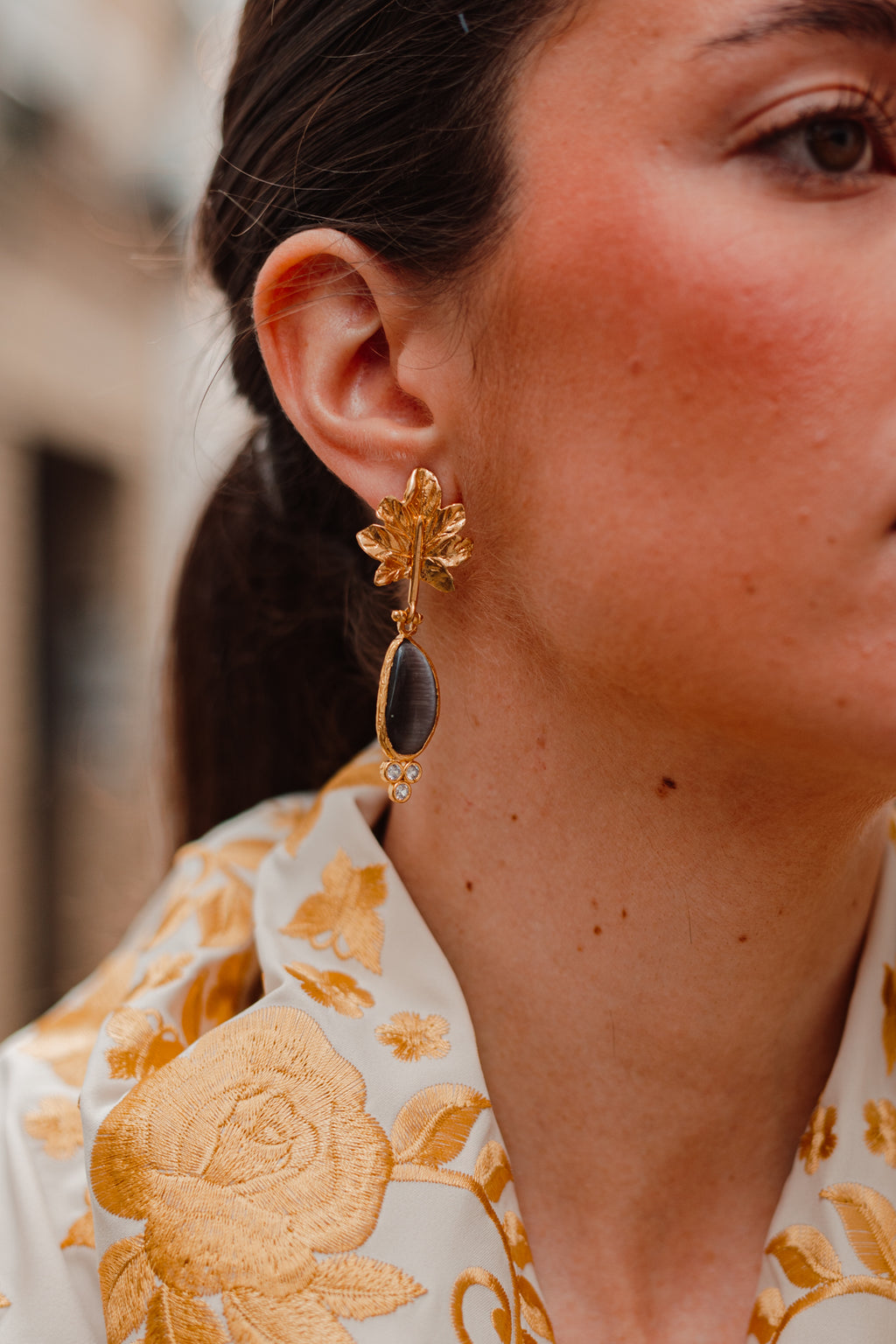 Pendientes Amazona Piedra Natural gris