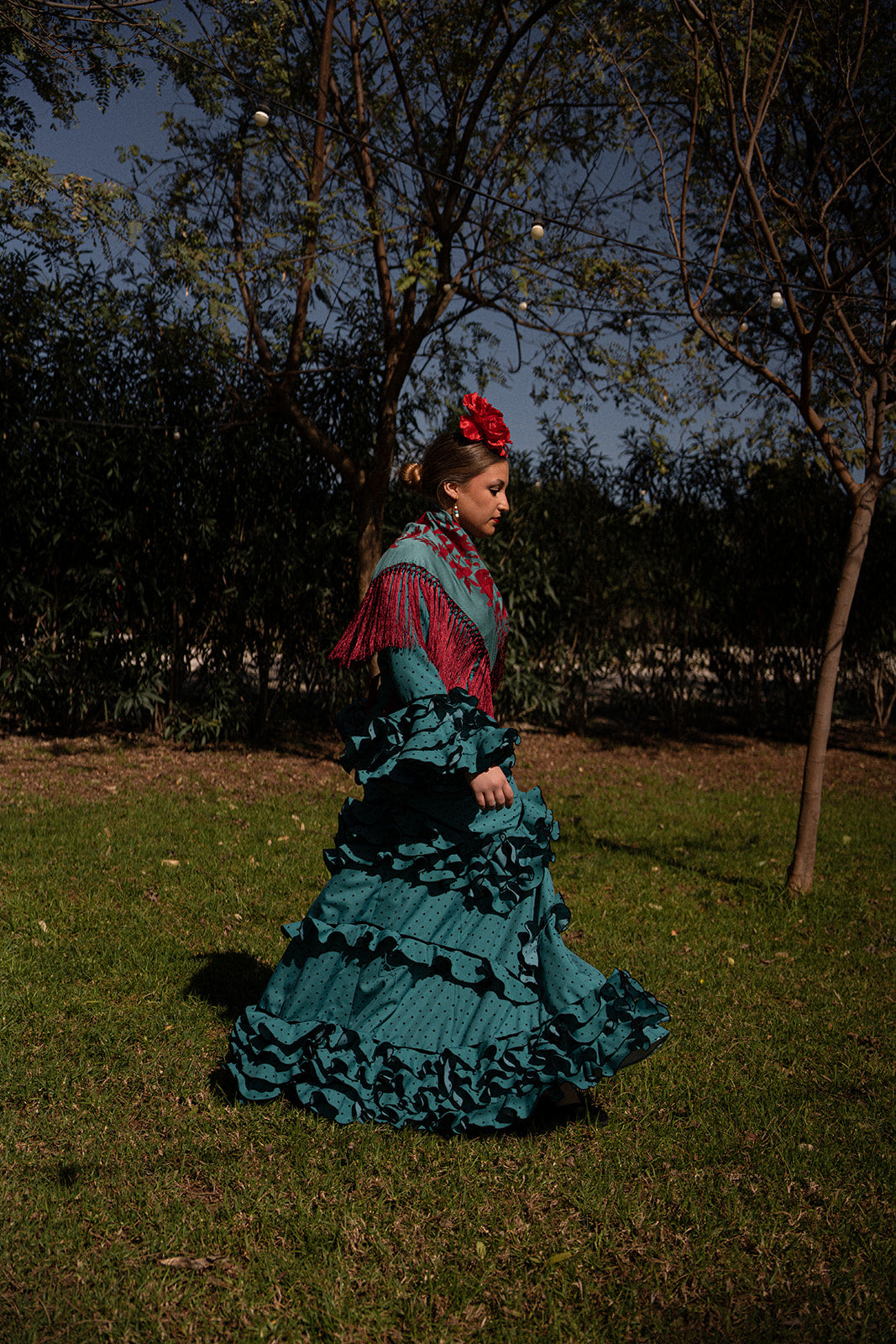 Traje de flamenca - Modelo Lirio Turquesa lunar negro