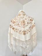 Mantoncillo Fantasía Blanco bordado en Marfil