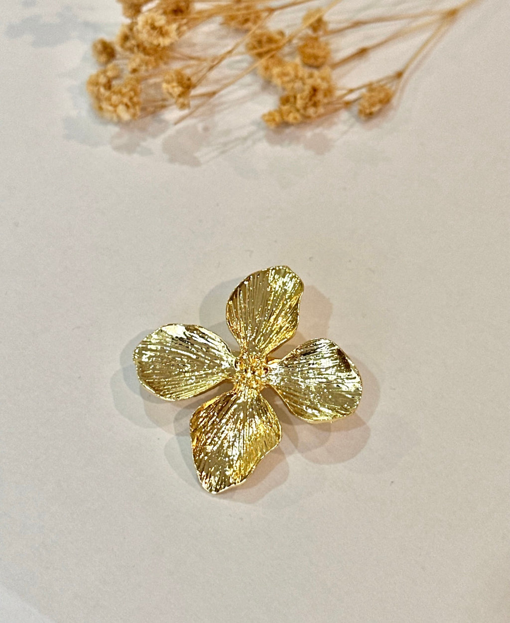Broche flor