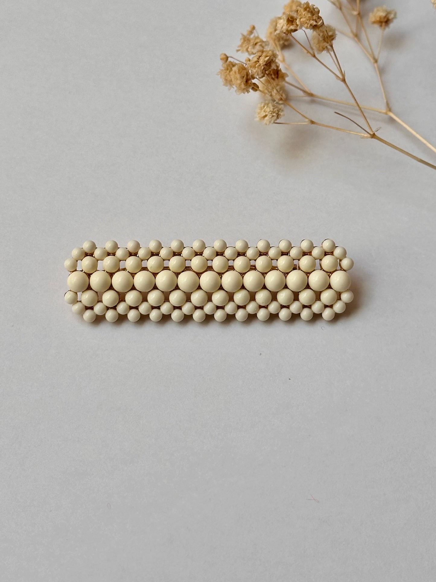 Broche agata blanco roto