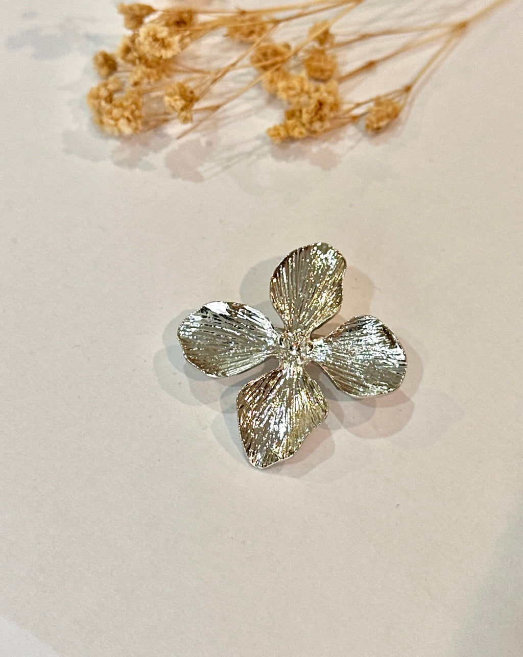 Broche flor