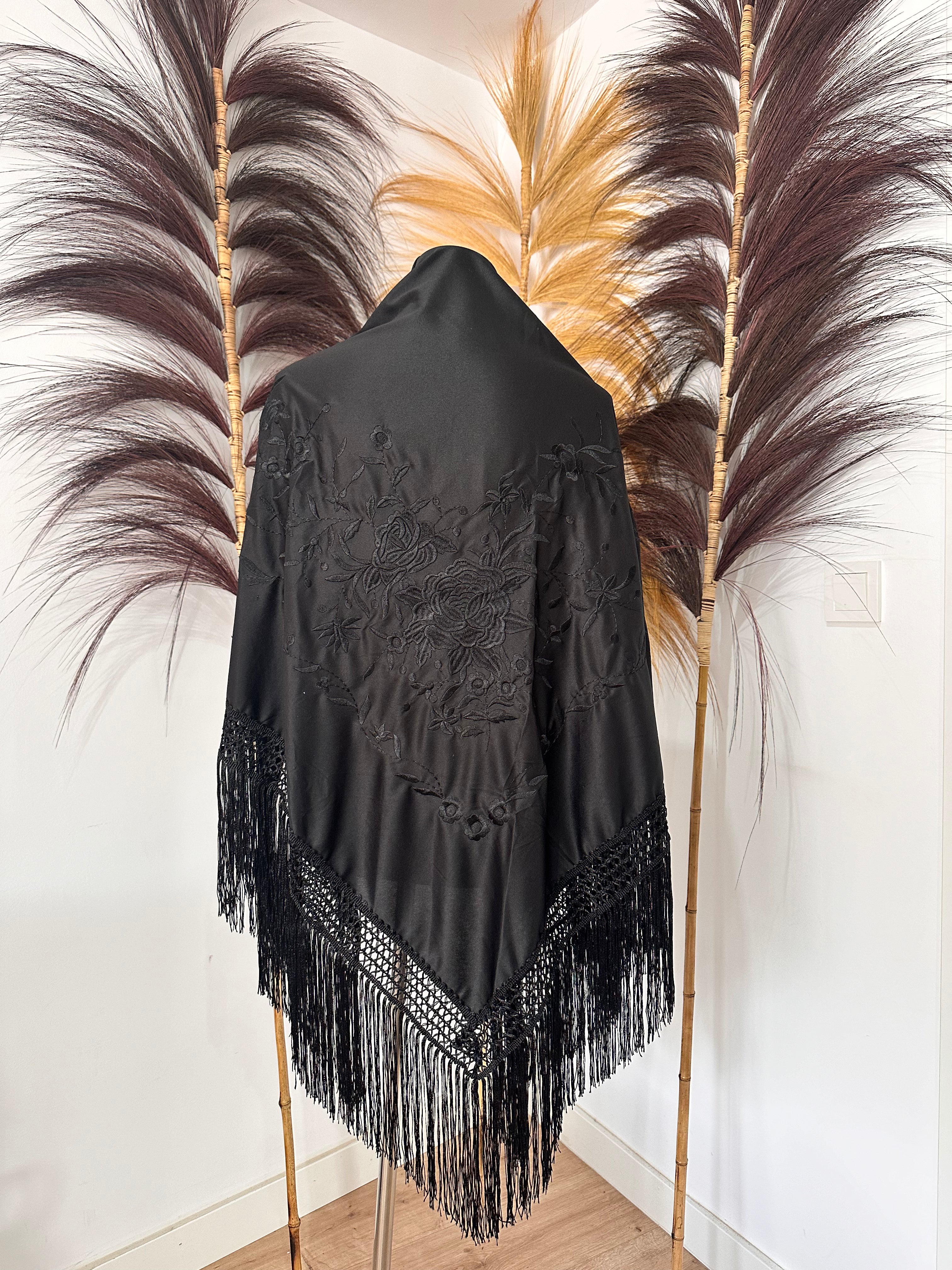 Mantoncillo XL negro