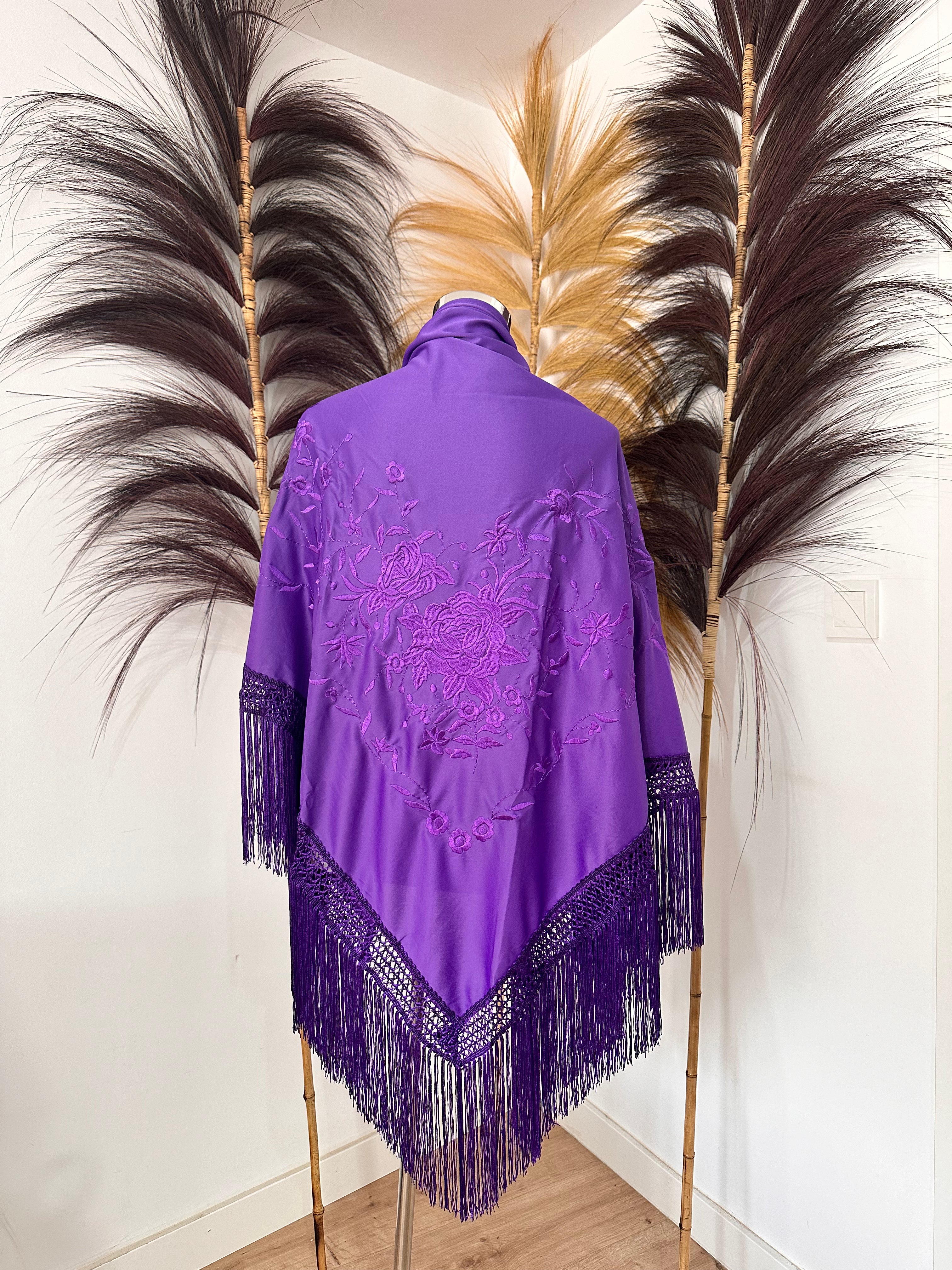 Mantoncillo XL morado