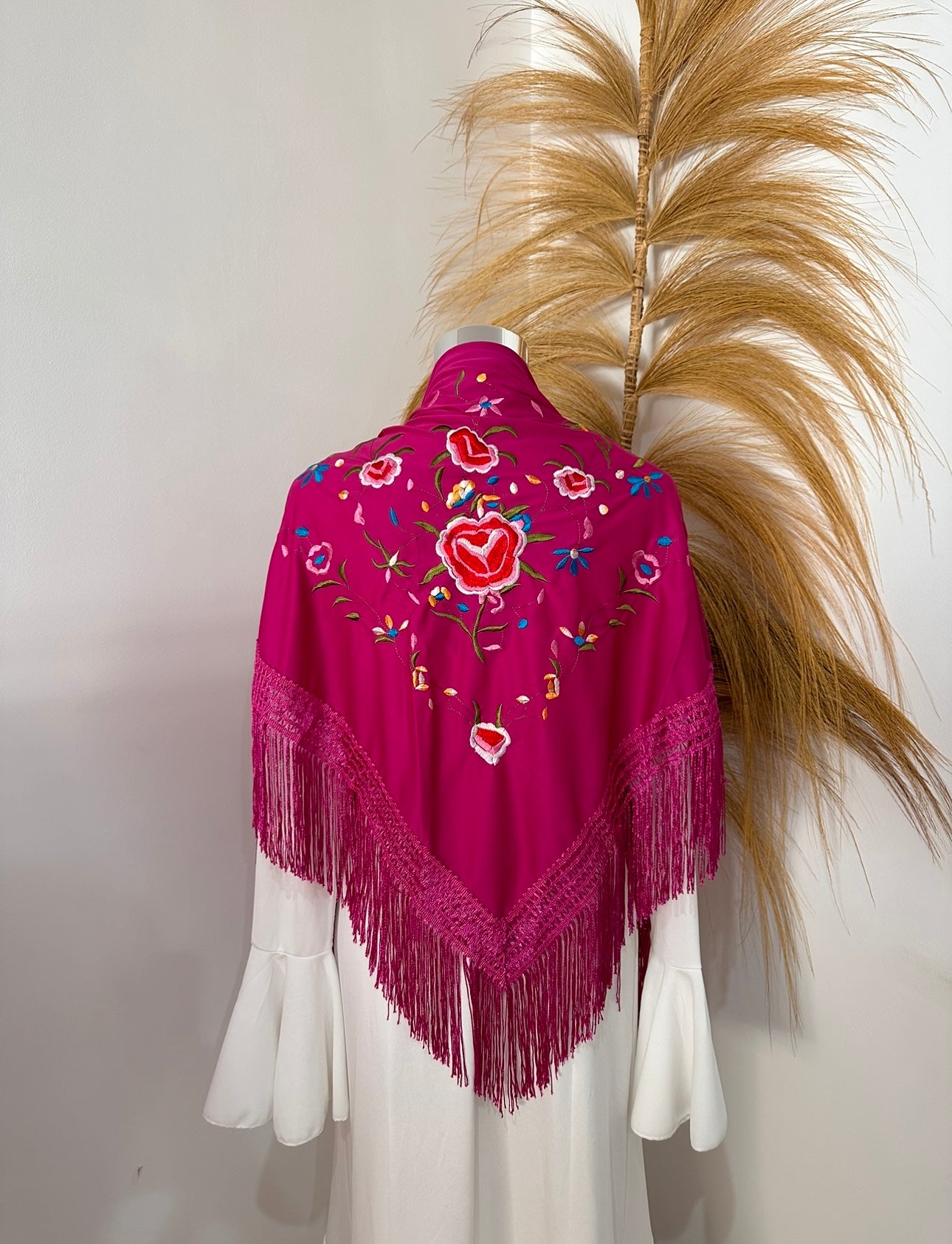 Mantoncillo buganvilla bordado colores